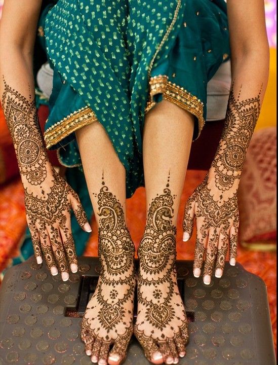 Indian Bridal Mehendi Designs For The Brides Of 2015-16 8