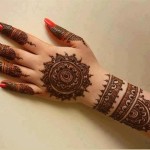 beautiful hand mehndi