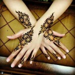 Beautiful Hand Mehndi Designs For Every Event 4