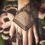 Beautiful Hand Mehndi Designs For Every Event 5