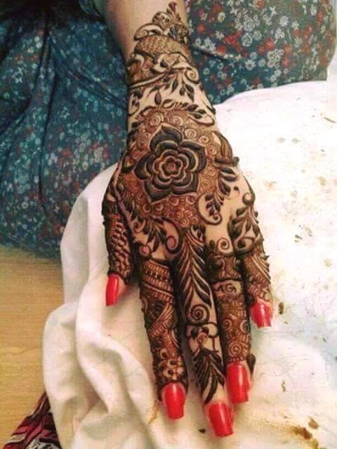 bridal hand mehndi 