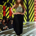 Syra Rizwan Runway Collection Party Wear 2016 5