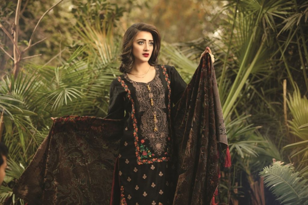 Sanam Saeed Winter Plachi Collection 2017 